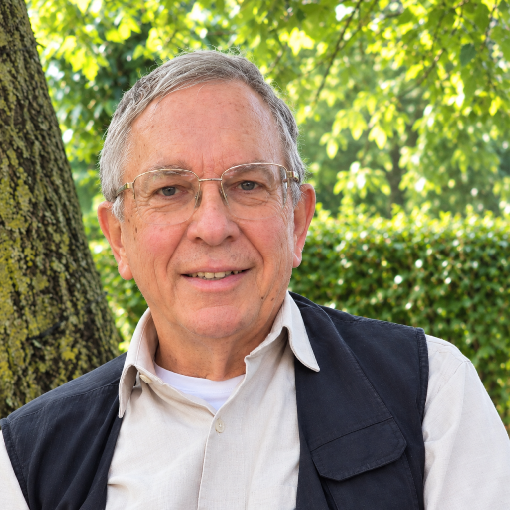 Roger A. Longhorn geboren in New Hampton op 26 februari 1949 en overleden op 25 september 2026